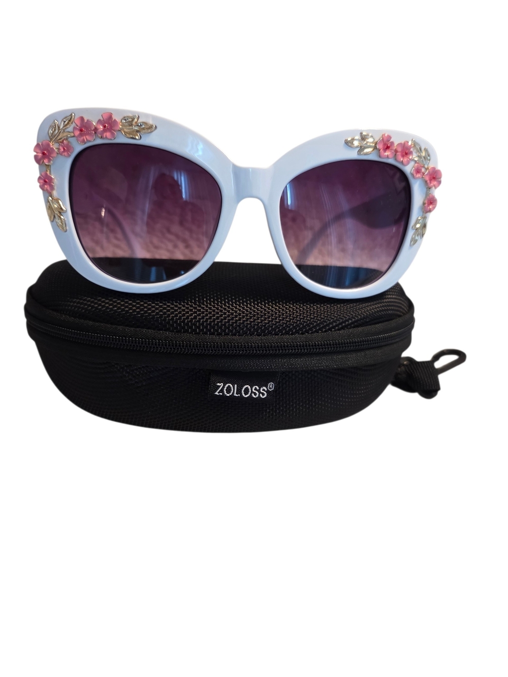 NWOT ZOLOSS White Cat-Eye Sunglasses with Pink Floral Accents